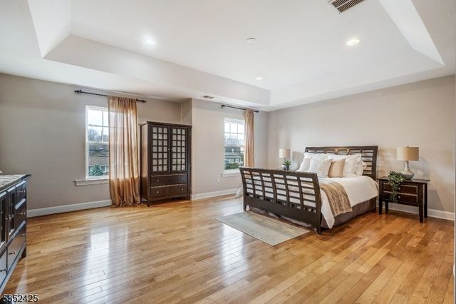 408 Old Georges Rd, North Brunswick Twp., NJ 08902