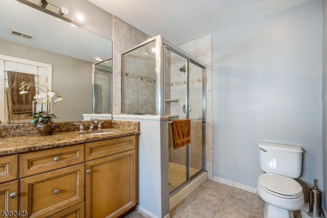 408 Old Georges Rd, North Brunswick Twp., NJ 08902