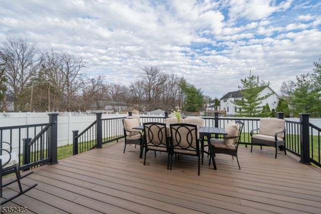 408 Old Georges Rd, North Brunswick Twp., NJ 08902