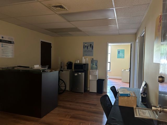 57 North Street, Danbury, CT 06810