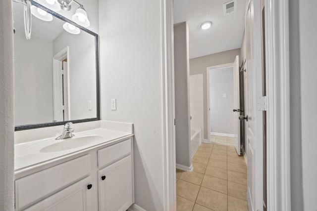 8523 Sweetstone Field Court, Cypress, TX 77433