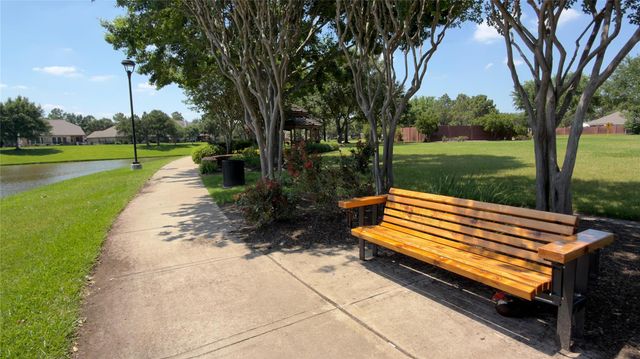 8523 Sweetstone Field Court, Cypress, TX 77433