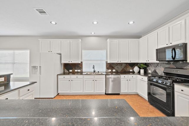 8523 Sweetstone Field Court, Cypress, TX 77433