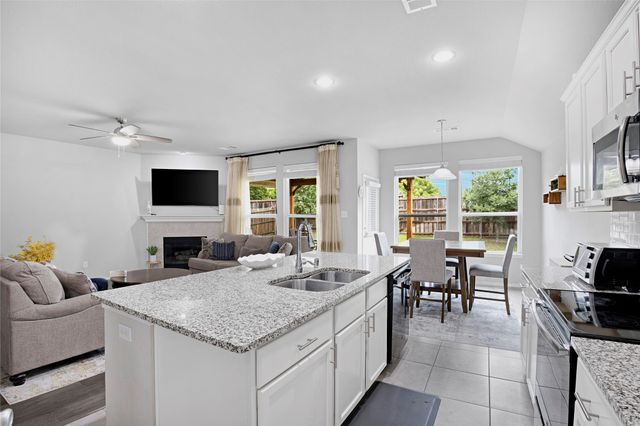 1811 Stephen Drive, Wylie, TX 75098