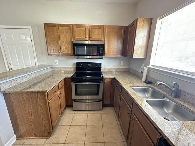 1305 Dominoe Trail, Foley, AL 36535