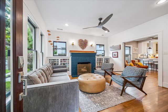 943 Teetshorn Street, Houston, TX 77009