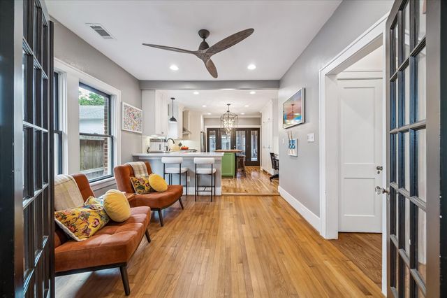 943 Teetshorn Street, Houston, TX 77009
