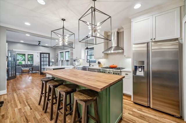 943 Teetshorn Street, Houston, TX 77009