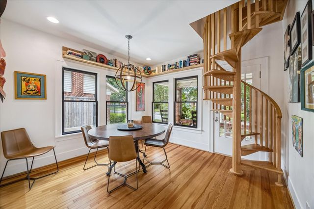 943 Teetshorn Street, Houston, TX 77009