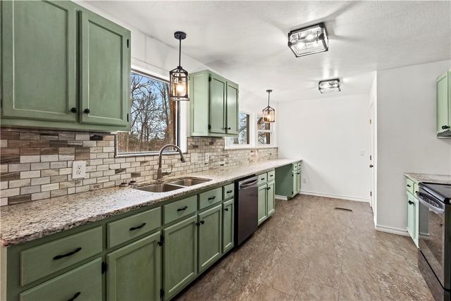 6601 Essies Lane, Everton, AR 72633