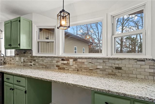 6601 Essies Lane, Everton, AR 72633