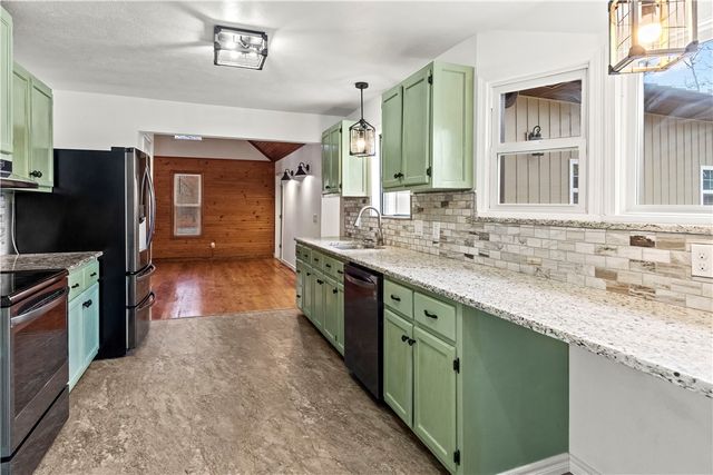 6601 Essies Lane, Everton, AR 72633