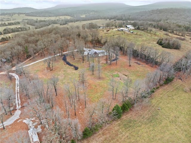 6601 Essies Lane, Everton, AR 72633