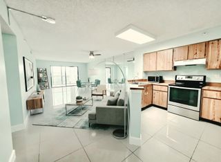 2112 S CYPRESS BEND Drive 707, Pompano Beach, FL 33069