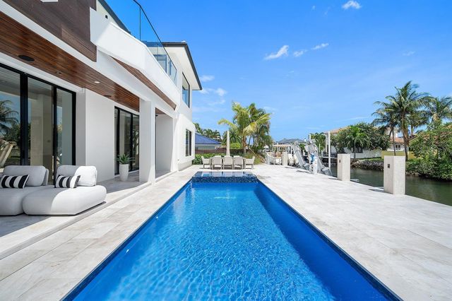 798 Havana Drive, Boca Raton, FL 33487
