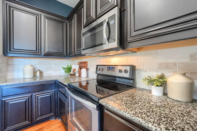 8828 Cassidy Lane, Aubrey, TX 76227