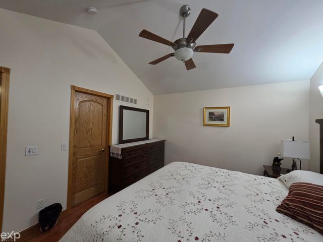 53203 Foss Road, Macomb Twp, MI 48042