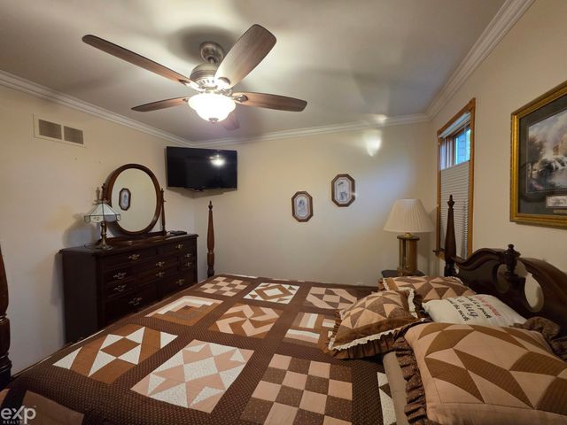 53203 Foss Road, Macomb Twp, MI 48042