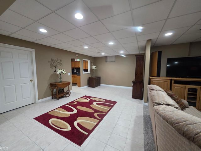 53203 Foss Road, Macomb Twp, MI 48042