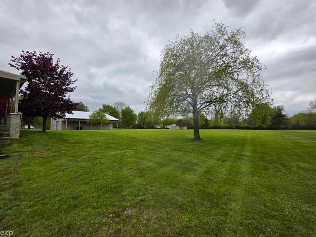 53203 Foss Road, Macomb Twp, MI 48042