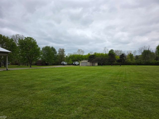 53203 Foss Road, Macomb Twp, MI 48042