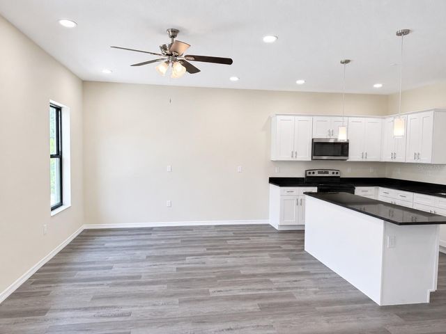 4349 CAMBIO GARDENS CT, Tampa, FL 33610