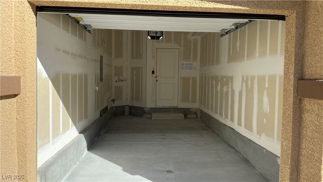 7850 Aurora Sky Street, North Las Vegas, NV 89084