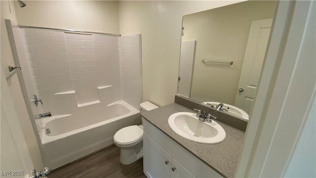 7850 Aurora Sky Street, North Las Vegas, NV 89084