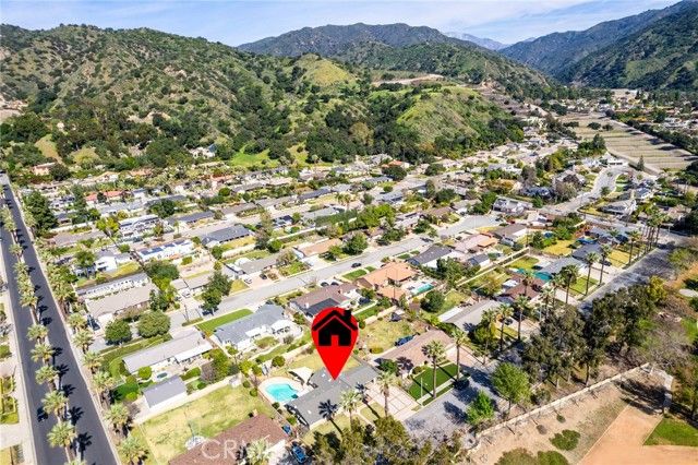 1011 E Palm, Glendora, CA 91741
