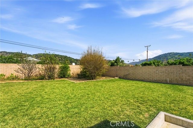 1011 E Palm, Glendora, CA 91741