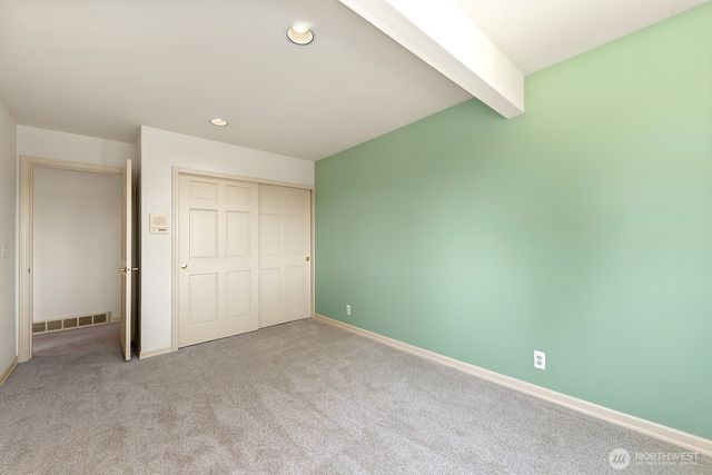 19004 64th Avenue NE, Kenmore, WA 98028