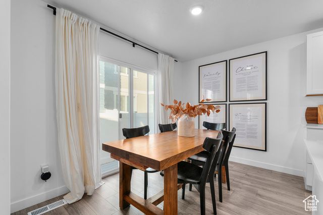 1082 E WATERWAY LN, Saratoga Springs, UT 84045