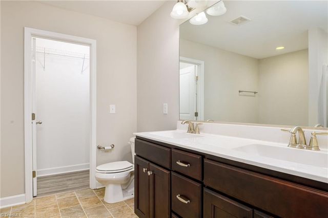 111 Penry Lane, Clemmons, NC 27012