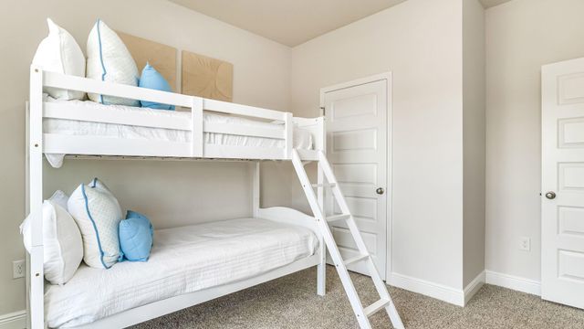 8154 Fox Hunt Drive, Milton, FL 32583