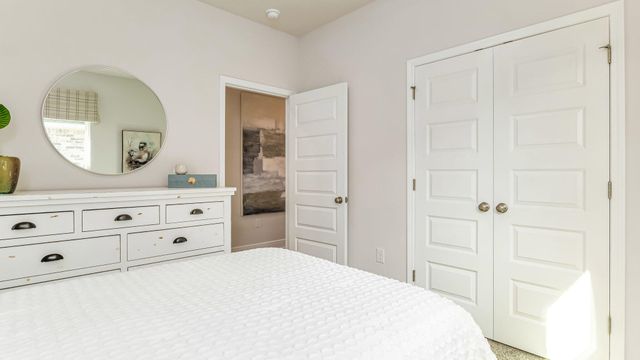 8154 Fox Hunt Drive, Milton, FL 32583