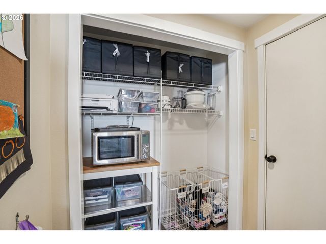 1703 Sw 2ND Ave, Battle Ground, WA 98604