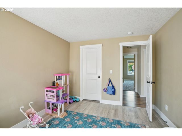 1703 Sw 2ND Ave, Battle Ground, WA 98604