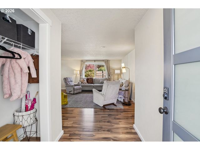 1703 Sw 2ND Ave, Battle Ground, WA 98604