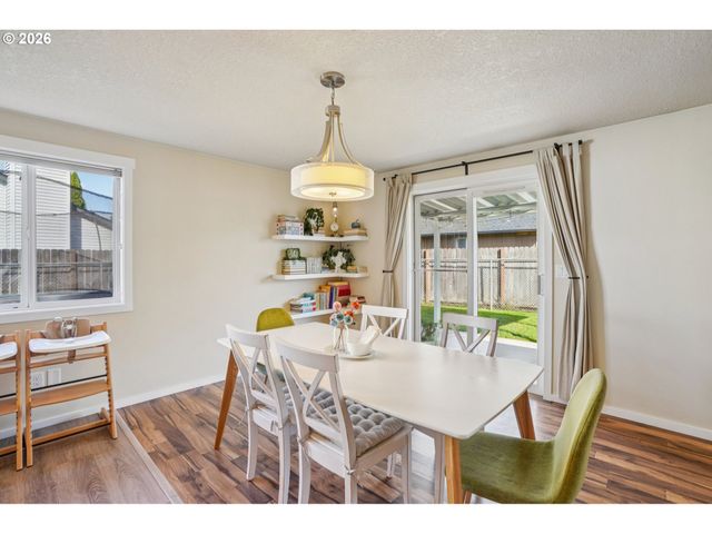 1703 Sw 2ND Ave, Battle Ground, WA 98604