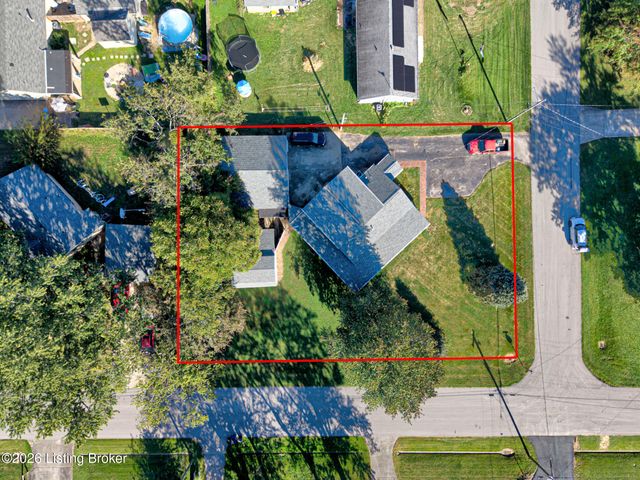 5007 Ramona Ln, Louisville, KY 40272