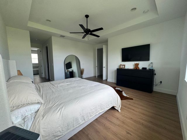 16330 Oakview Drive, Westlake, FL 33470