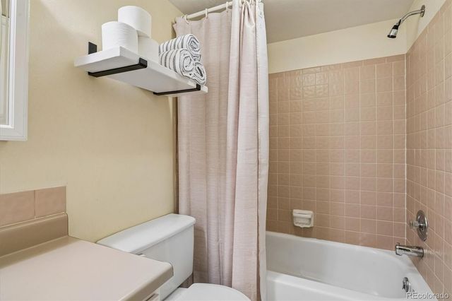 5793 W 75th Avenue, Arvada, CO 80003