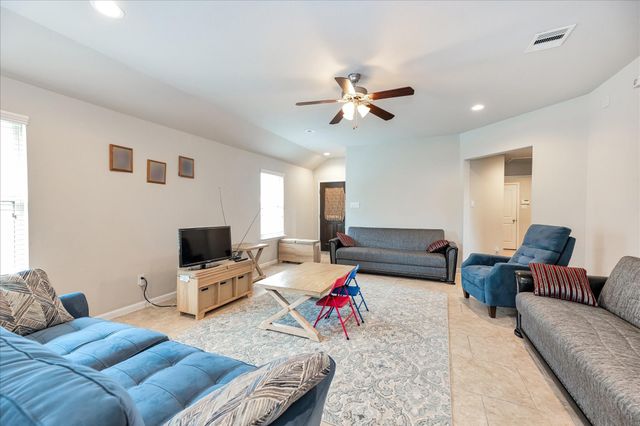 1625 City Nights Way, Houston, TX 77047