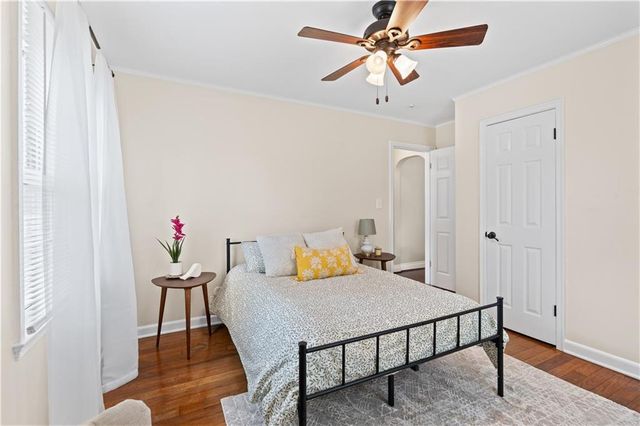 5824 Floyd Street, Overland Park, KS 66202
