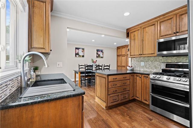 5824 Floyd Street, Overland Park, KS 66202