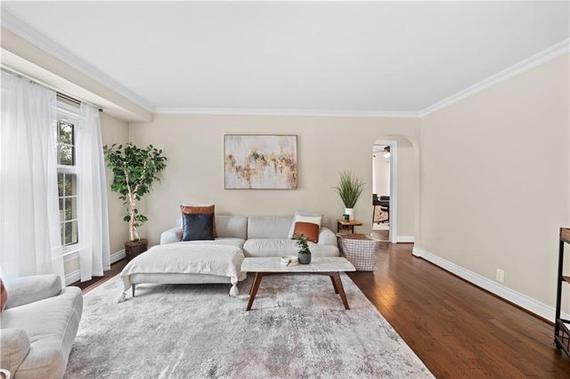 5824 Floyd Street, Overland Park, KS 66202