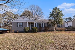 1662 Valley Rd, Clarksville, TN 37043