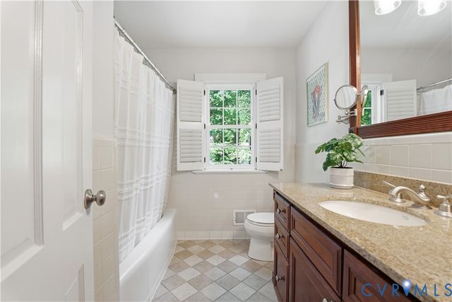 6405 Buckhill Rd, Richmond, VA 22524