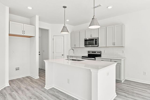 90 Furley Street, Sanford, NC 27330