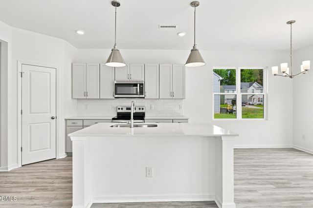 90 Furley Street, Sanford, NC 27330